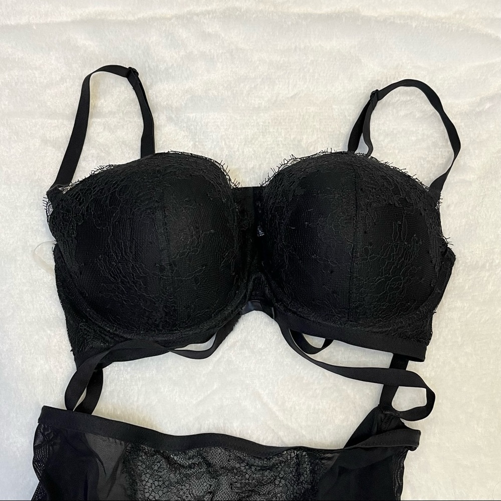 Victorias Secret Beautiful Solid Black Lace Lingerie One Piece Cup Size 36C - Picture 2 of 10